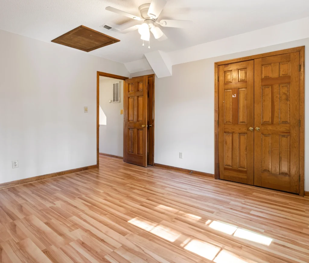 PVC flooring (6) PVC flooring (6)